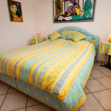 50031... Apartment